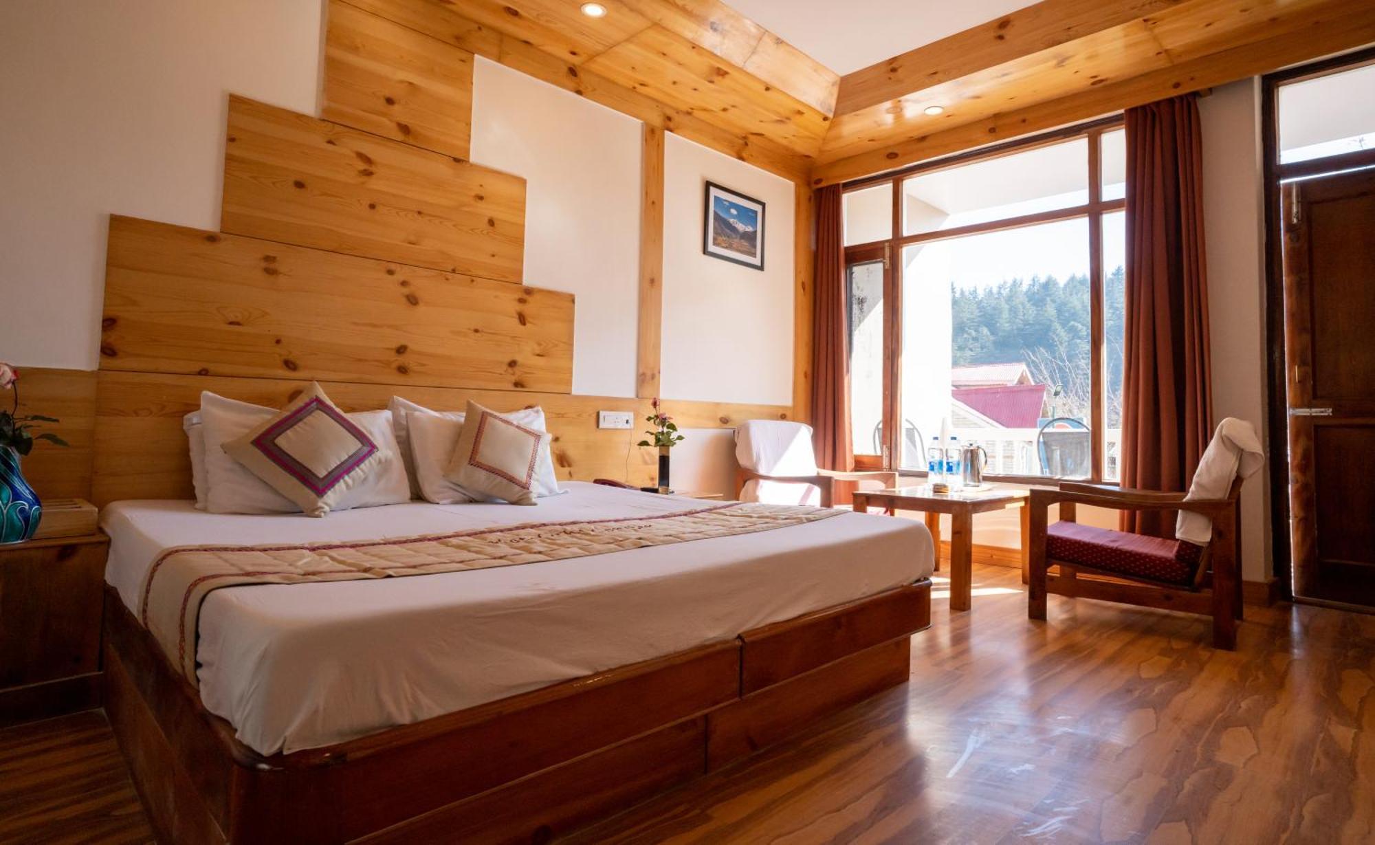 Hotel The Conifer Manāli Esterno foto